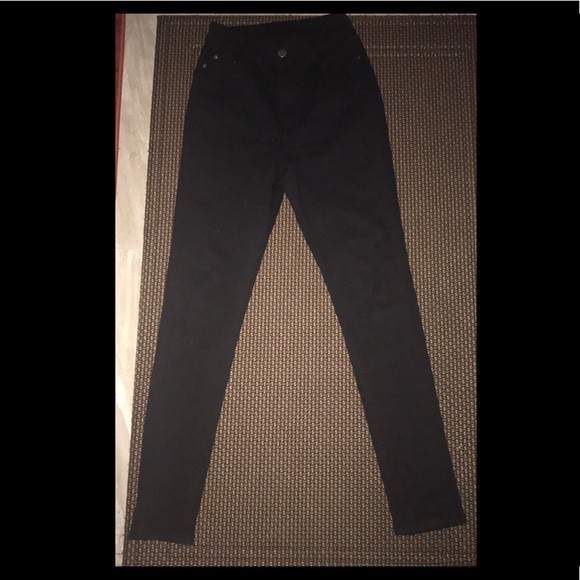 Fashion Nova Pants - Fashion Nova High wasted size 7 jeans